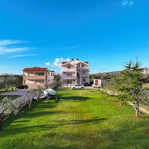 Apartman Beachfront Jermen, Sukosan